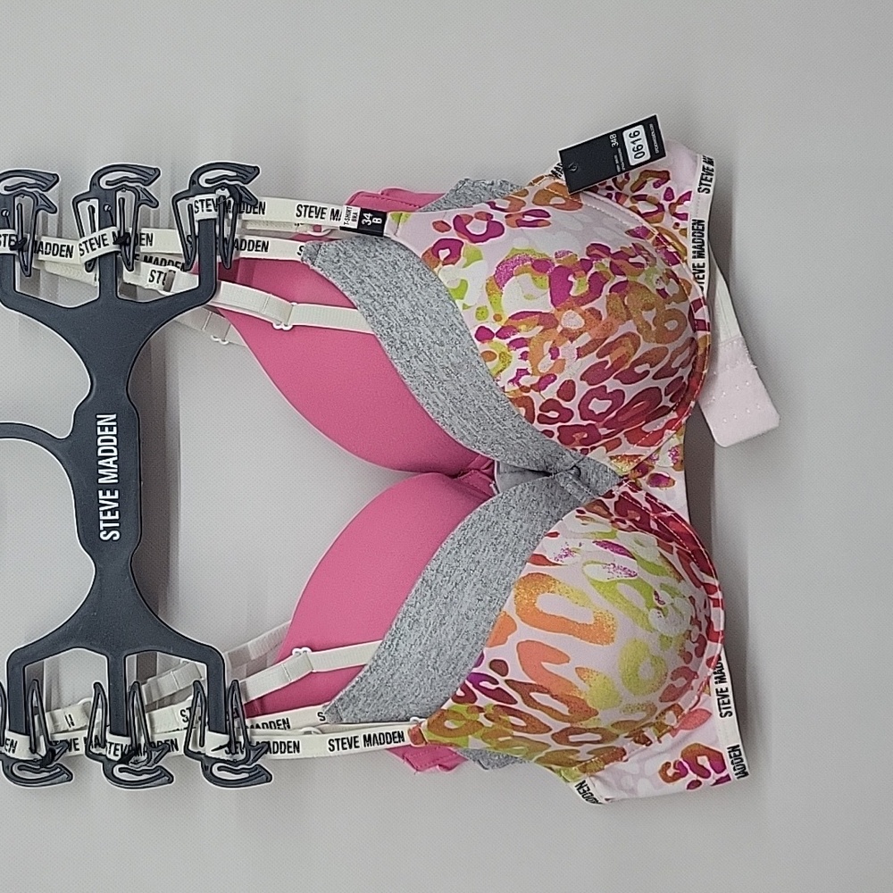 STEVE MADDEN T-SHIRT BRA.